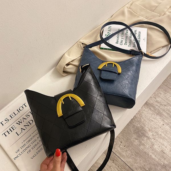 

western style mini bag women's bag 2020 new style messenger rhombus embroidery thread one-shoulder fashion bucket