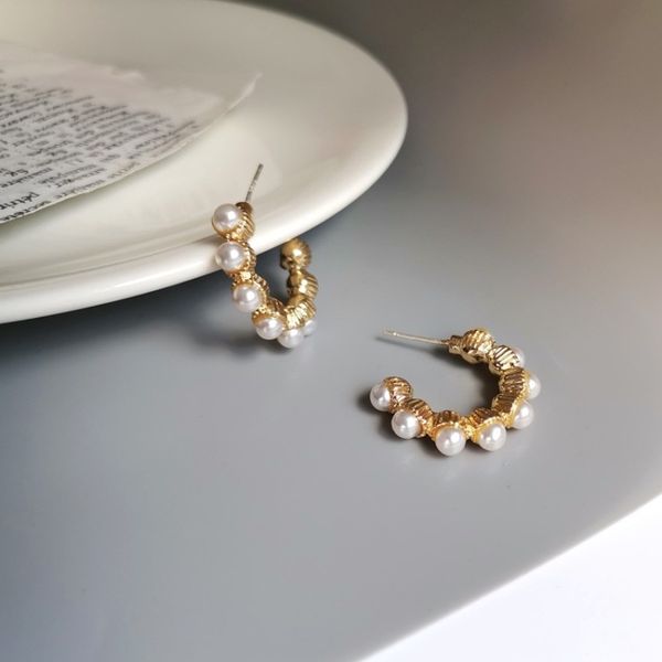 

vintage simulation pearl circle open earrings for women gold color metal c shape geometric hoop earrings retro party jewelry, Golden;silver
