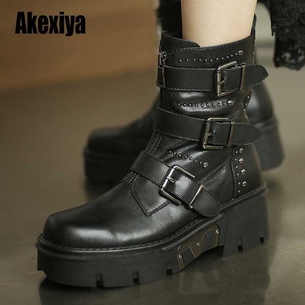 

2020 genuine leather high heel ankle boots round toe platform motorcycle punk women boots size 35-43 w002, Black