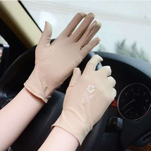 

super-elastic full finger driving embroidered gloves sun-shading sunscreen slip-resistant short gloves women female, Blue;gray