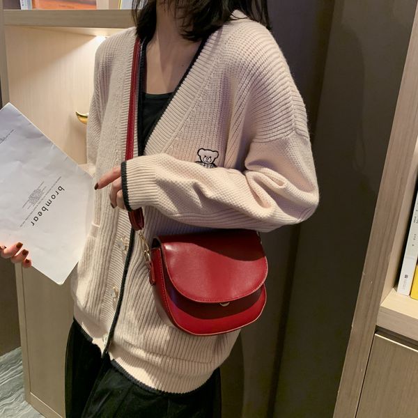 

2020 new korean messenger bag saddle bag handbag women