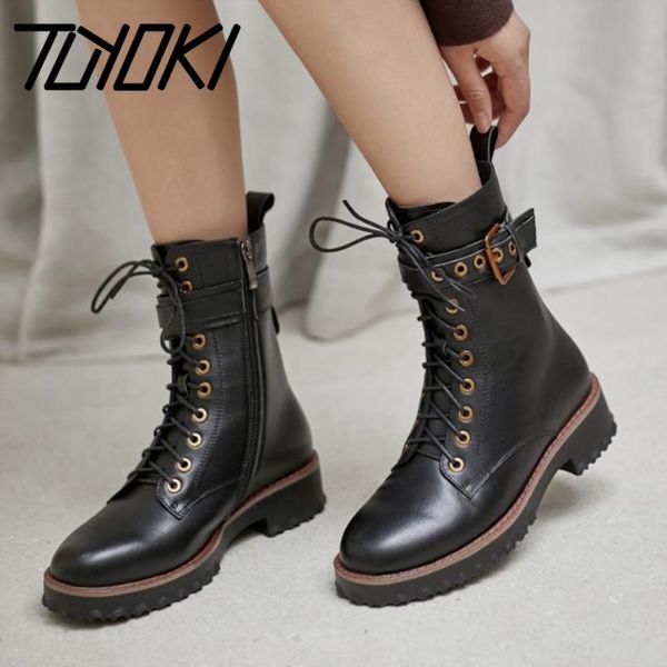 

tuyoki 2021 ins women real leather shoes fashion ankle boots flat winter shoes women warm office lady footwear size 34-42, Black