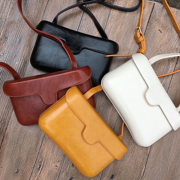 

internet celebrity postman small phone pouch women's new 2020 fashion messenger women's all-match ins summer mini small bag mobile