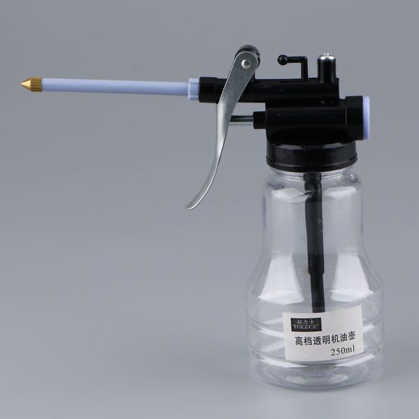 

high pressure pump action oiler feed oil can spray gun pot