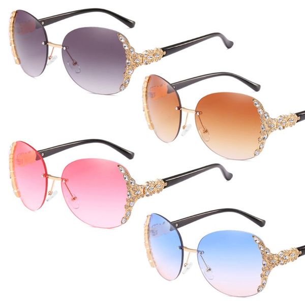 

new fashion women trend sunglasses large frame street pgraphy glasses facial ornament eye protection mirror 2xpc, White;black