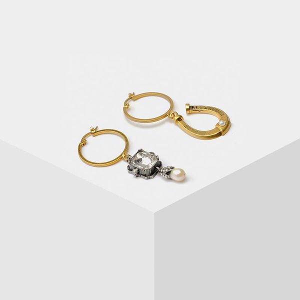 

Asymmetrical Retro Pendant Drop Earrings J190718
