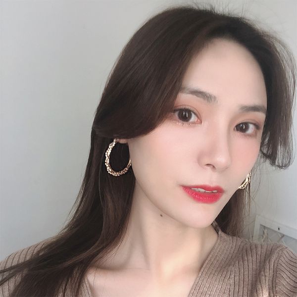 

golden silver plated zircon starry bling twisted geometry women round retro rhinestone glossy hoop earring