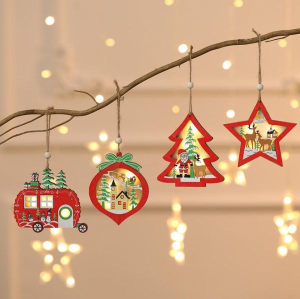 Lighted de madeira do Natal Ornamento oco de madeira Glitter Pendant Xmas Tree Car Árvore da estrela pingente em forma com luz LED SN3221