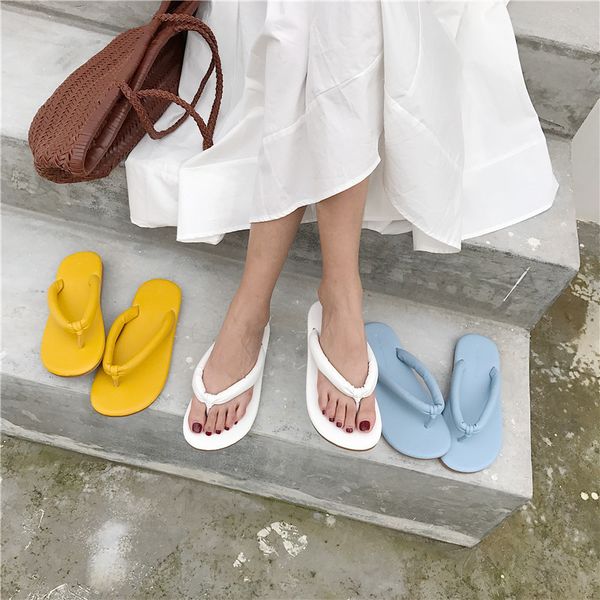 

pretty2020 flip pinch rome flops woman flat bottom cool slipper seaside on vacation beach shoes, Black