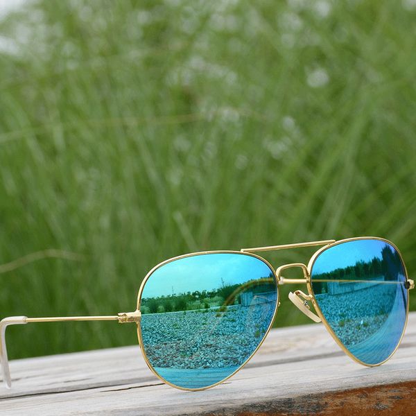 

2020 reggaeon classic vision men sunglasses classic navy polarizing sunglasses online sale hipster uv400, White;black
