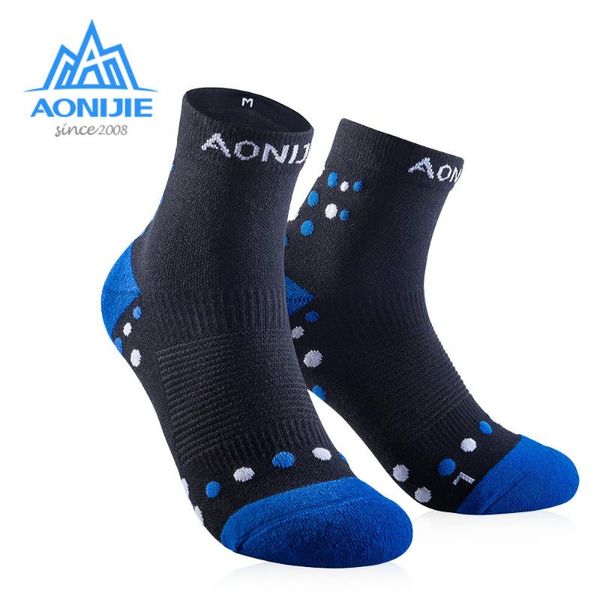 

aonijie 2020 4092 outdoor sports running athletic performance tab training cushion quarter compression socks heel shield cycling, Black