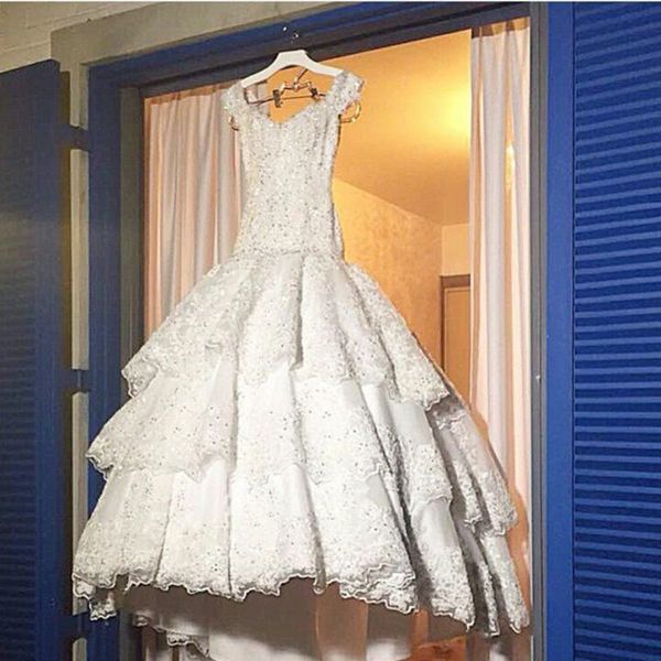 

real image bride dresses a-line sweetheart crystal wedding dresses bridal gown with corset back lace layers appliques chapel train aq165, White