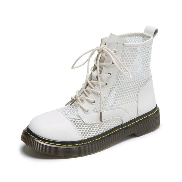 

2020 women's new british retro thin hollow locomotive boots short boots, Black