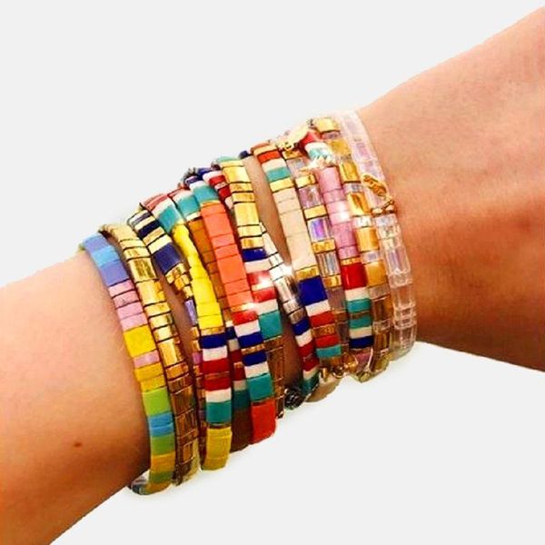 Colorido Mulheres Boho pulseira esmalte Handmade arco-íris empilhável retângulo elástico esticar pulseiras Praia Verão Jóias