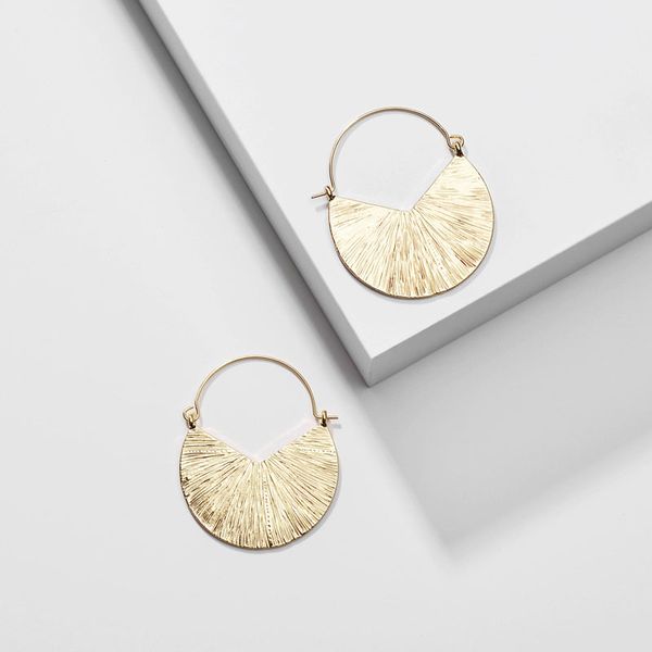 

brushed gold color fan shape metal bib earring-geometric round hoop statement earrings for women, Golden;silver