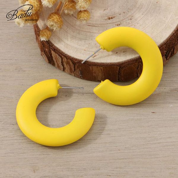 

hoop & huggie badu simple round women earrings 5 colors fashion cute plastic a pair 2021 jewelry accessories wholesale, Golden;silver