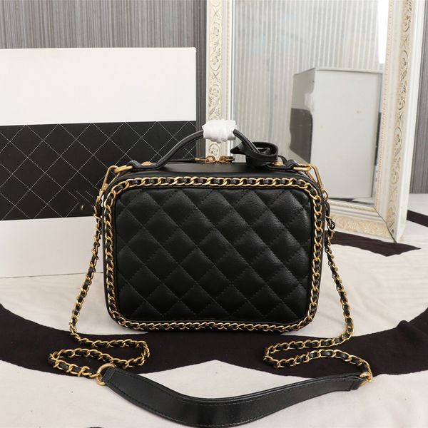 

fashionable leather women's makeup bag design fashion hand bill lading cross-body bag transport
