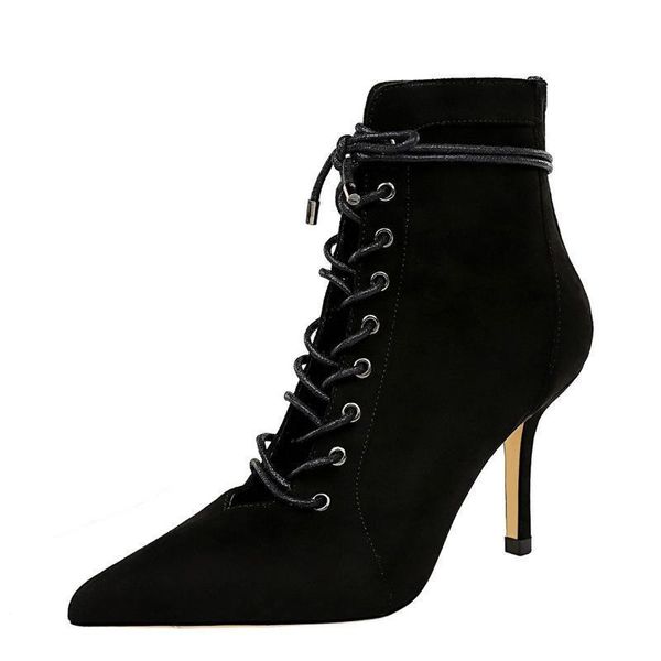 VENDA QUENTE - New Spring Women Botas de tornozelo 8.5cm High Fino Salto Fino Ponto dedo-Tee Lace-Up Zipper Sorrido Sexo Senhoras Sapatos Preto Botas curtas