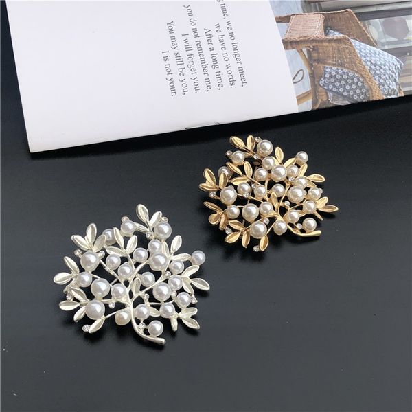 

pins, brooches fashion brooch female korean rich tree pearl corsage temperament cardigan pin buckle accessories gift wholesale, Gray