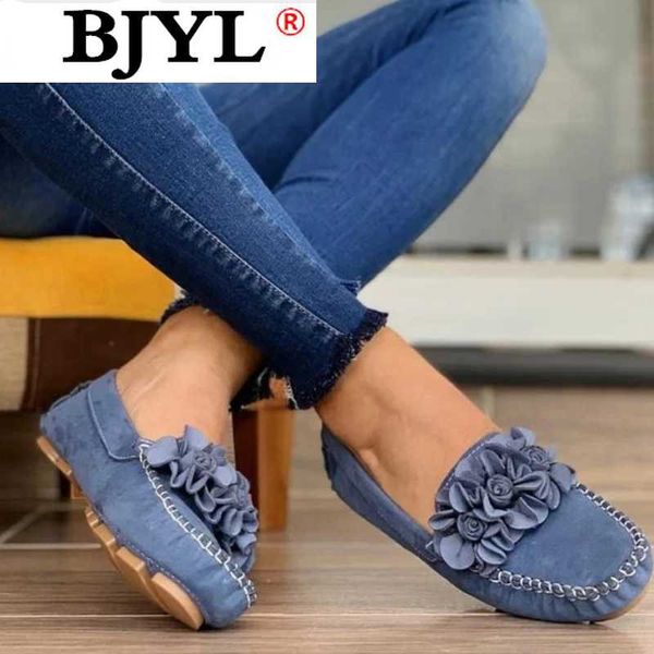 

2020 new fashion women flats leather shoes woman soft boat shoes for women flats ladies loafers non-slip casual, Black