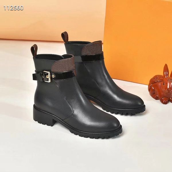 

2020 new style women heel snow boots leather ankle boot chunky heel shoes print leather platform desert lace-up boot, Black