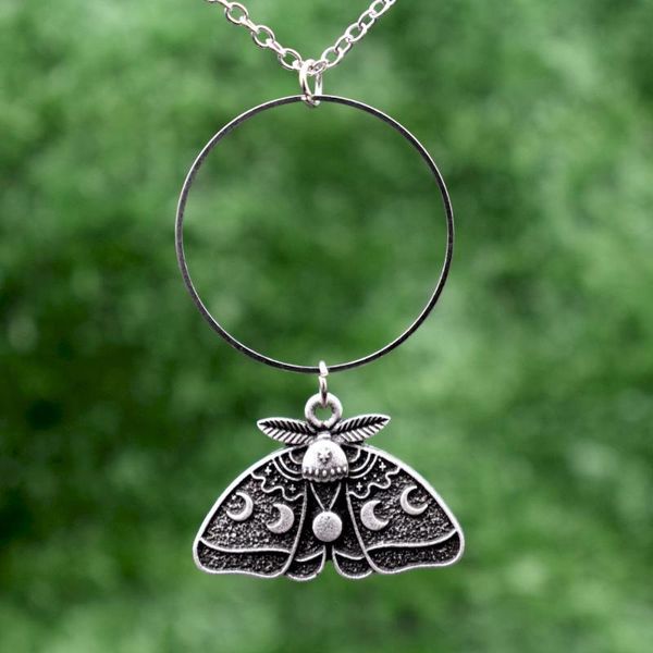 

chains 1pcs wicca night moth death's head hawkmoth under the moon lover gift for women, Silver