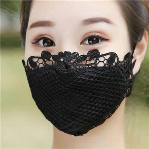 

instock 2020 designer cotton black white lace face mask anti dust cloth face women masks fashion washable earloop adjustable reusable mask