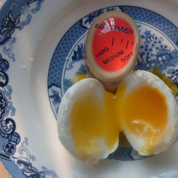 1Color mudando o ovo timer resina material perfeito cozido ovos por temperatura cozinha ajudante Timer vermelho ferramentas