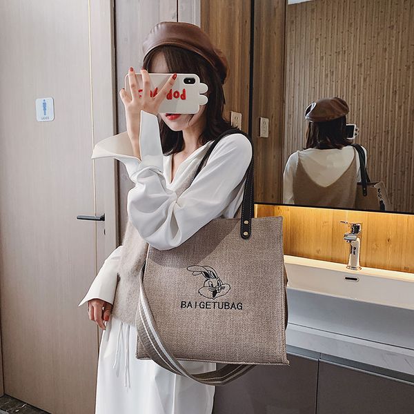 

luxurys designers bags female 2020 new style fashion harajuku ulzzang all-match simple fashion large capacity portable canvas bag