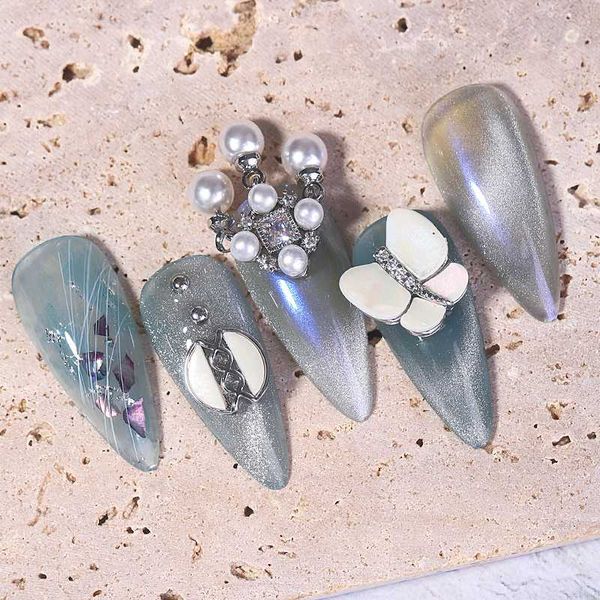

5pcs/set nail rhinestones zircon shiny studs crystal gems nail art charms uv gel art decoration charms rhinestones, Silver;gold