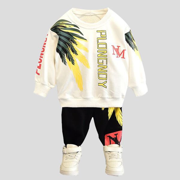 

new autumn boy suit casual sports youth suit 2020 cuhk children's casual sports sweater + black pants two-piece suit, White