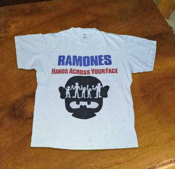 

Rare Ramones 1986 hands across your face t shirt heavy cotton reprint
