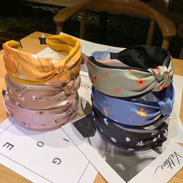 

popular sweet and simple knotted hair accessories, wide-brimmed knotted hair bands, women's headdresses, wide-brimmed hairpin headdress, Slivery;white