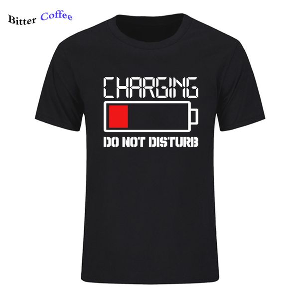 

2019 new funny t shirt fashion brand t-shirt men charging do not disturb words tshirt men o-neck & tees