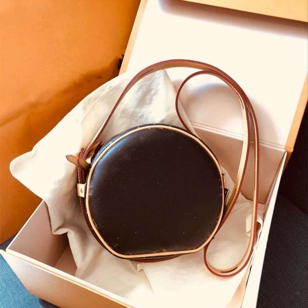 

classicold flowertexture of material single shoulder diagonal span circular lady's bag fashiontotes brown floral letter genuine leather