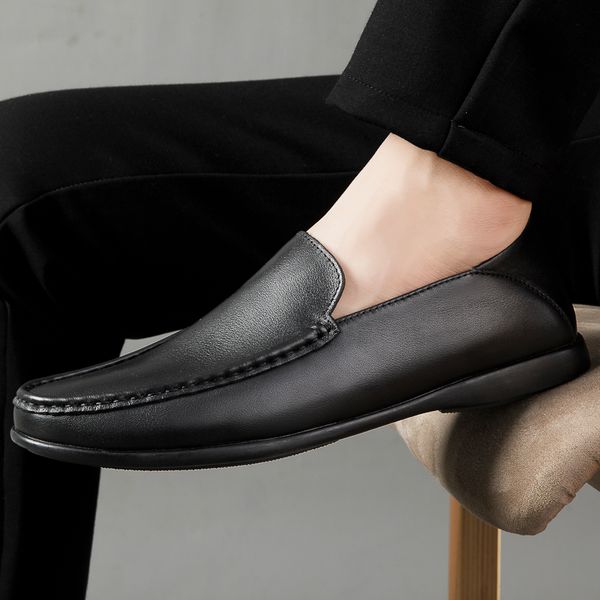 

men's casual shoes men genuine leather loafers shoes flat outdoor breathable fashion slip on men's sneakers moccasins designer, Black