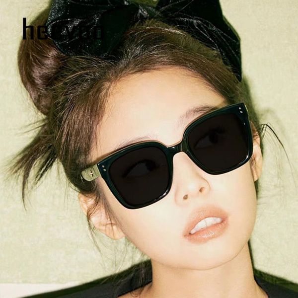 

sunglasses oversized goggles mens square women gentle brand rivet gold silver black elegant ladies eyewear gafas de sol uv400, White;black