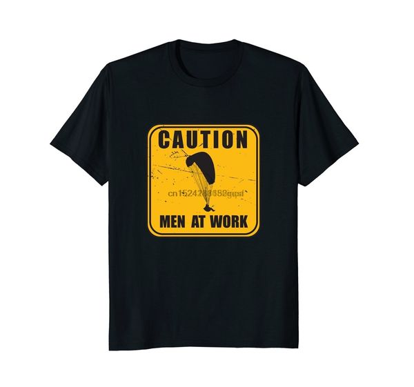 

мужчины на работе параплан авиации t-shirt