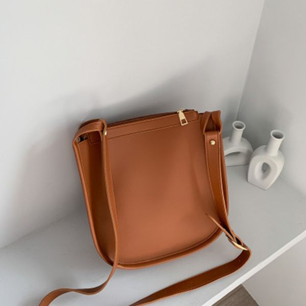 

new lady crossbody bag luxury women bag designer fashion lady shoulder bags casual vintage women messenger bag