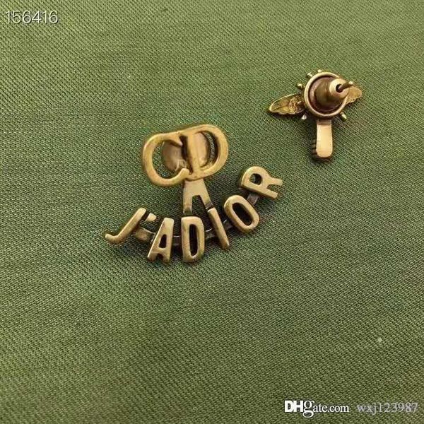 

2020 style is selling earrings with vintage letters, Golden;silver