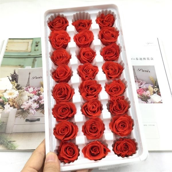 

1 box preserved flowers flower immortal rose 2-3cm diameter mothers day gift eternal life flower material gift box t200103