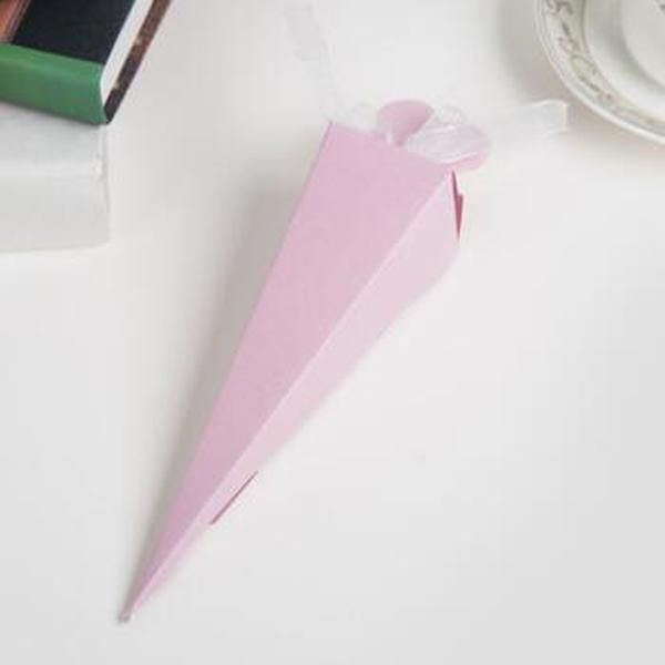 

wedding candy box creative triangle paper bags different color party gift candies chocolates favor holders boxes wholesale 0041pack