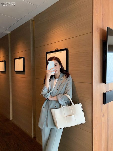 

designer womens handbags purses totes handbags women bags recommend new 2020 new wholesale casual elegant 7kj9 e80q e80q, Black