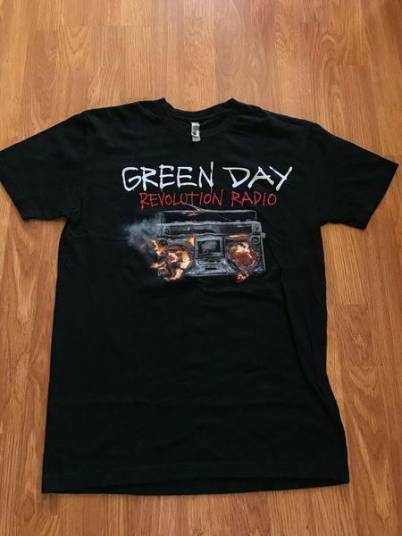 

green day revolution radio 2020 tour shirt mediumÂ funny tee casual o neck
