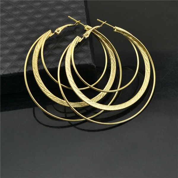 

hoop earrings for women big circle versatile exaggerated personality style fashion jewellery accessories wholesale ladies earing, Golden;silver