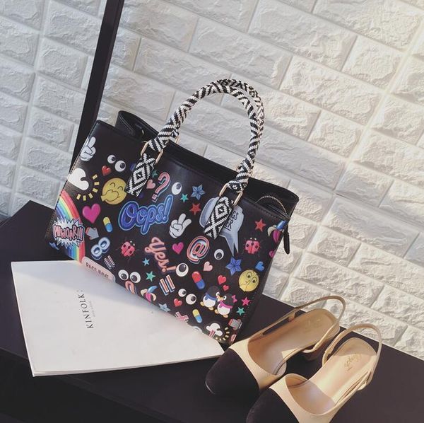 

2020 wholesale women shipping bags graffiti handbags oversize totes bag shoulder bags