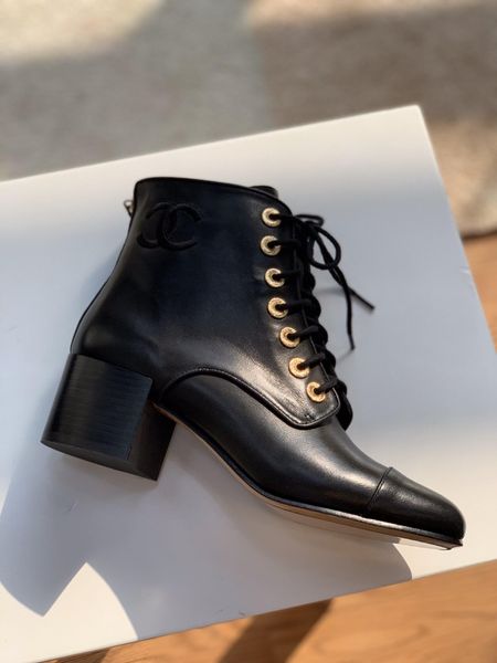 

designer womens boots black metal shoe hole leather lace-up round head low heel with box size 35-41