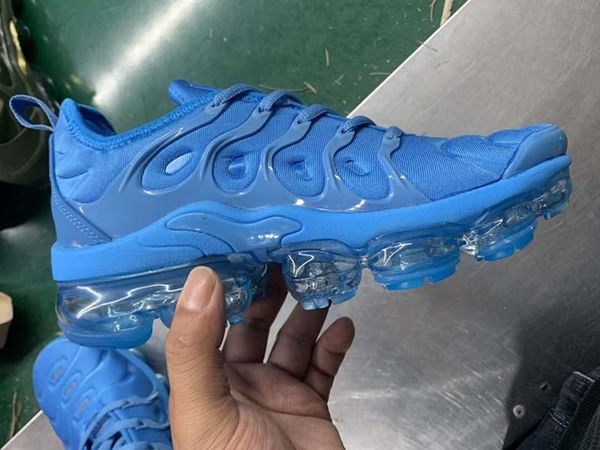 

новые 2020 plus vm радужные обуви женской шмель be true grape тройной черная обувь tn chaussures шербет team red black white sneaker
