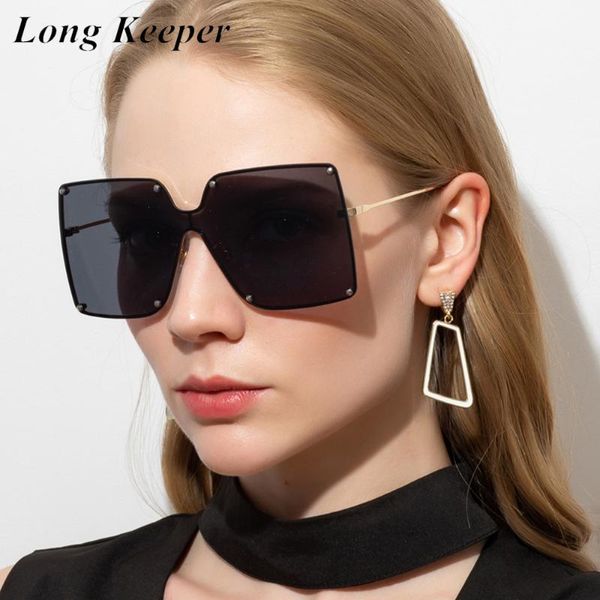 

new fashion oversize square sunglasse women men vintage flat rivet sun glasses female shades black gafas uv400, White;black