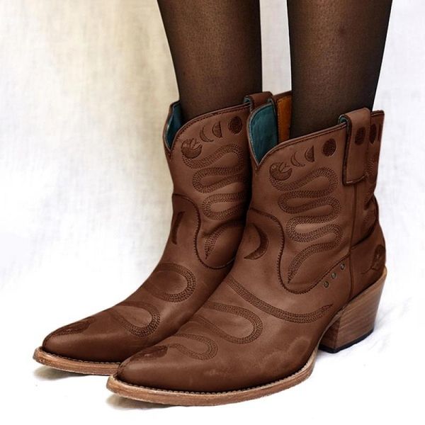 

women booties 2020 vintage embroidered pointed toe ankle boots pu leather short western boots autumn casual for women, Black